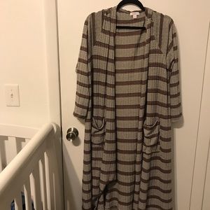 LuLaRoe Sarah BLACK/BROWN/WHITE XL worn twice EUC!